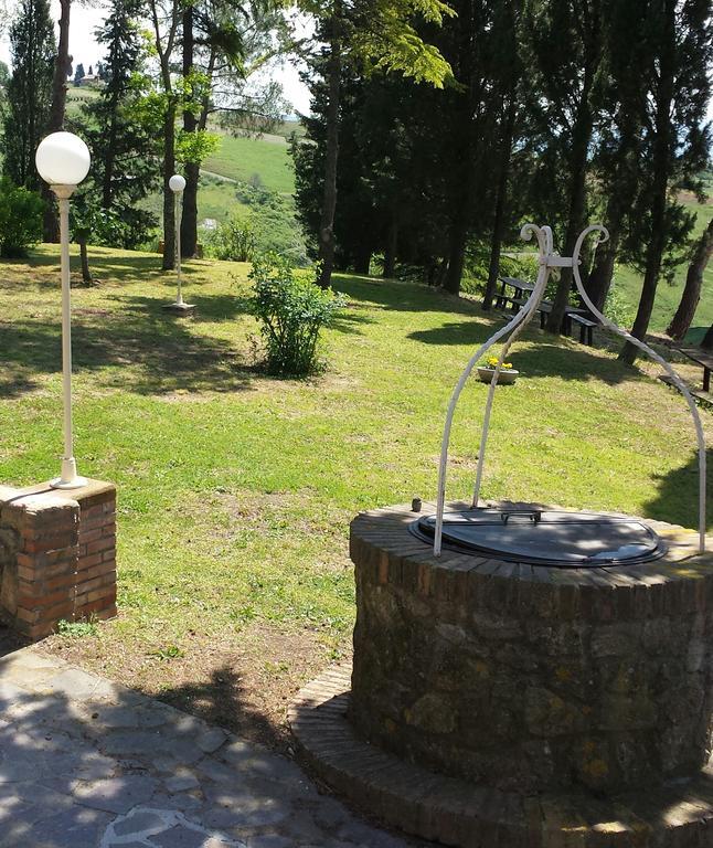 Hotel Il Cavallino Blu Volterra Eksteriør billede