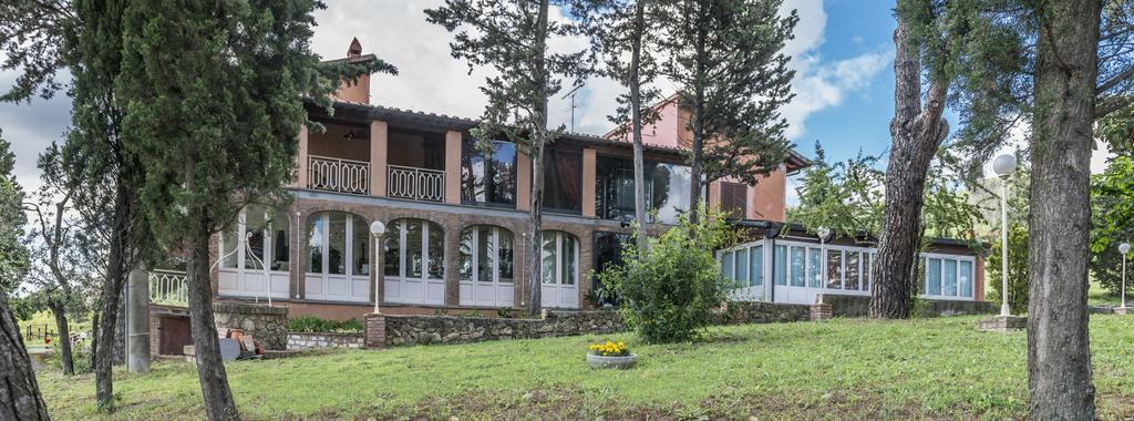 Hotel Il Cavallino Blu Volterra Eksteriør billede