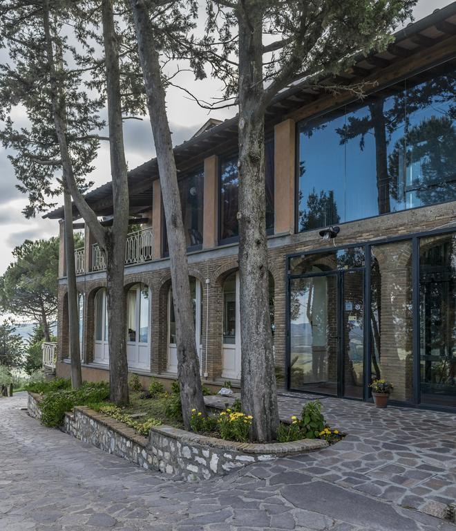 Hotel Il Cavallino Blu Volterra Eksteriør billede