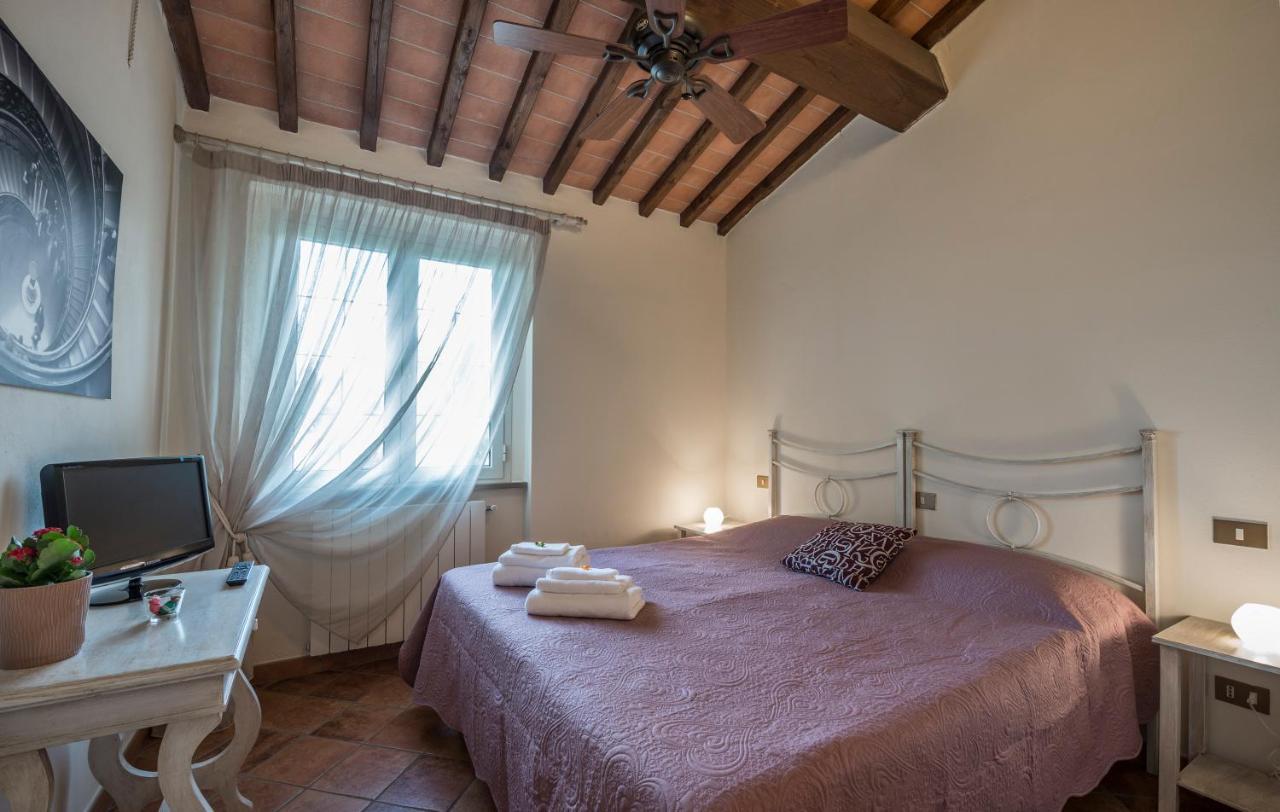 Hotel Il Cavallino Blu Volterra Eksteriør billede